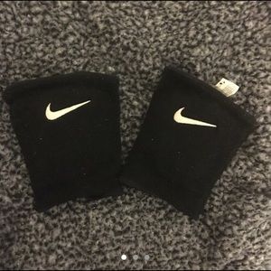 nike volleyball kneepads size xs